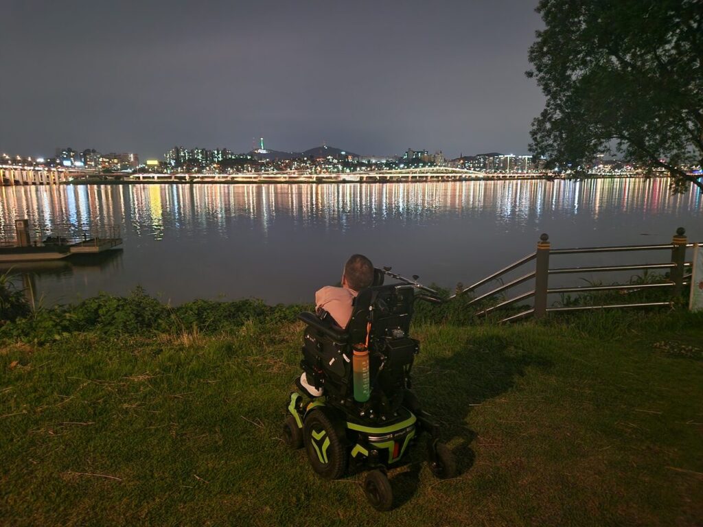 Βραδινό άραγμα στο Banpo Hangang Park