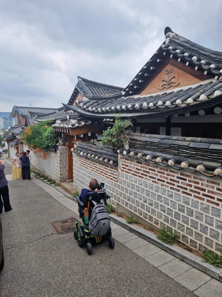 Στο Bukchon Hanok Village